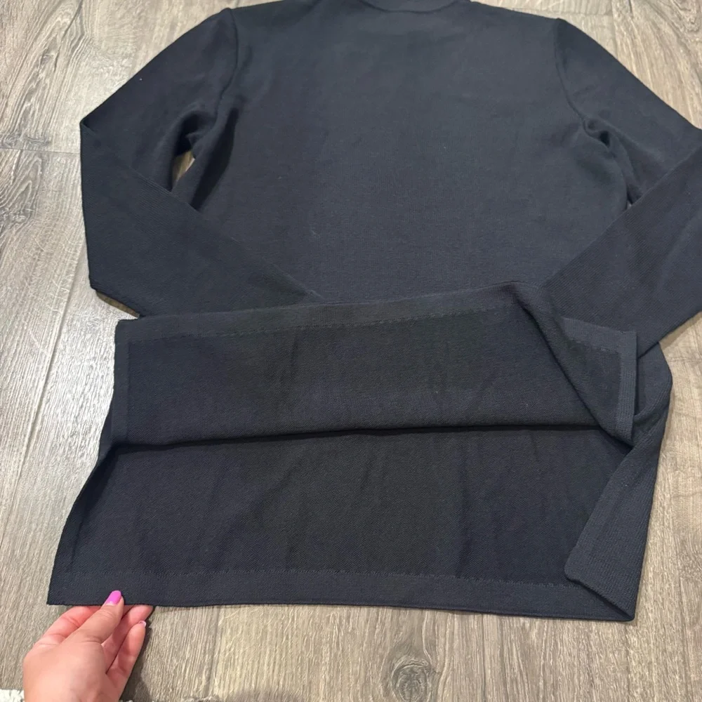 St. John evening solid black Crewneck Sweater side zipper size medium women
